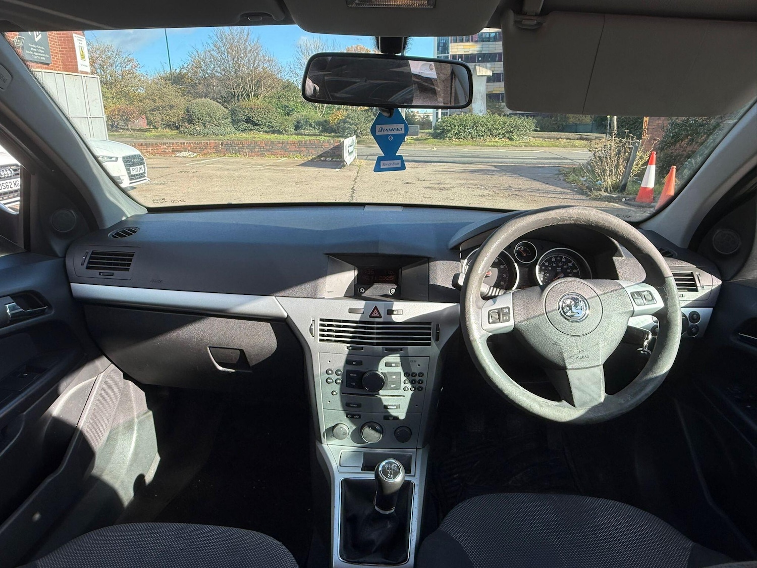 Used Vauxhall Astra 2010 for sale - 76446739: Photo 7