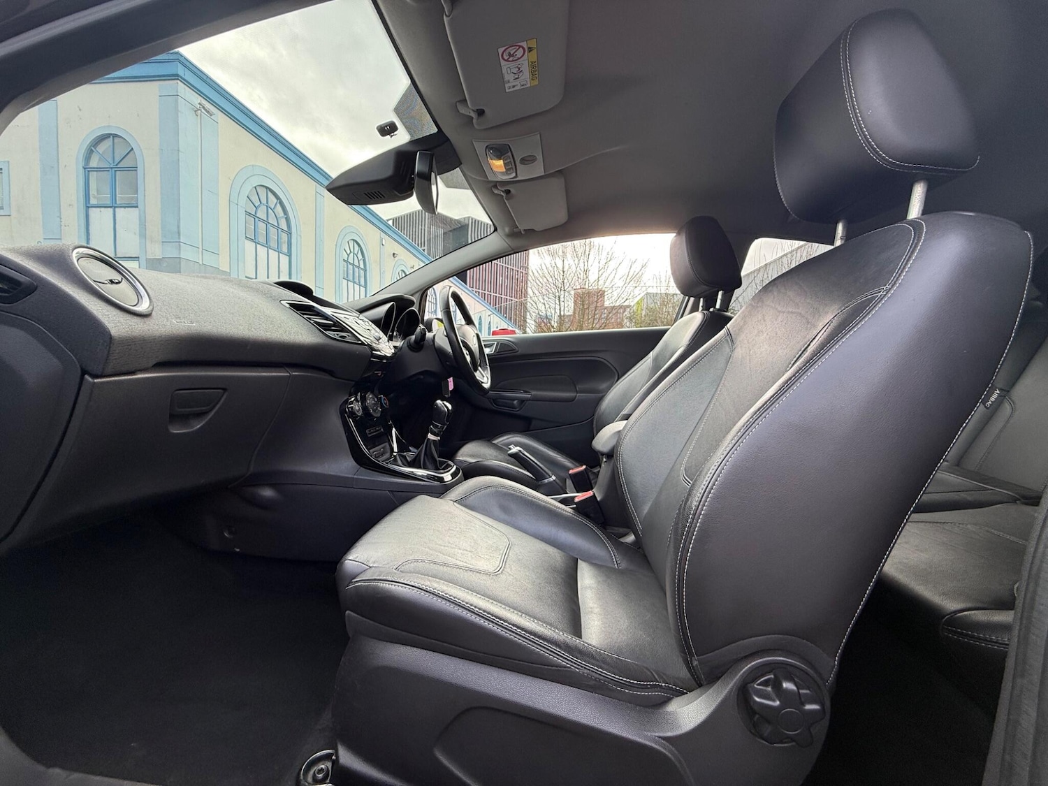 Used Ford Fiesta 2015 for sale - 78127382: Photo 10