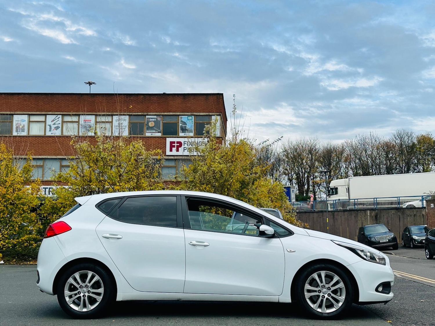 Used Kia Ceed 2014 for sale - 76996063: Photo 14