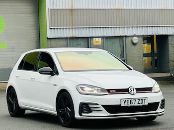 Used Volkswagen Golf 2017 for sale - 77909829: Photo