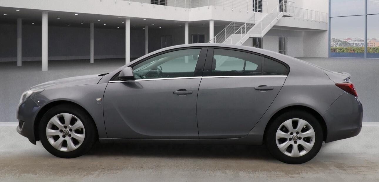 Used Vauxhall Insignia 2016 for sale - 77255310: Photo 3