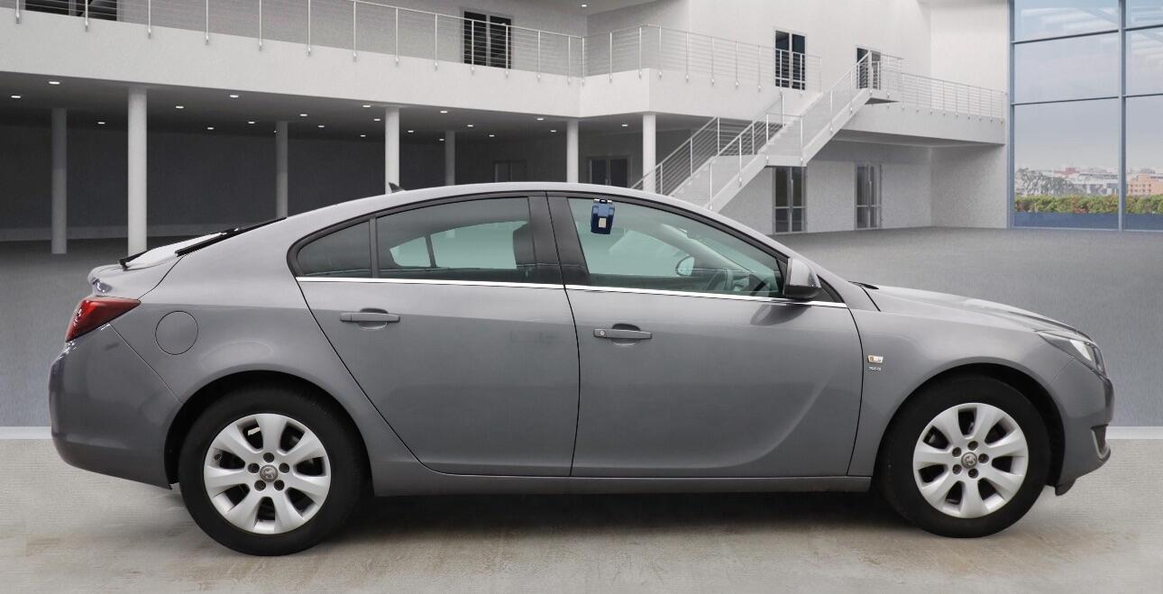 Used Vauxhall Insignia 2016 for sale - 77255310: Photo 4