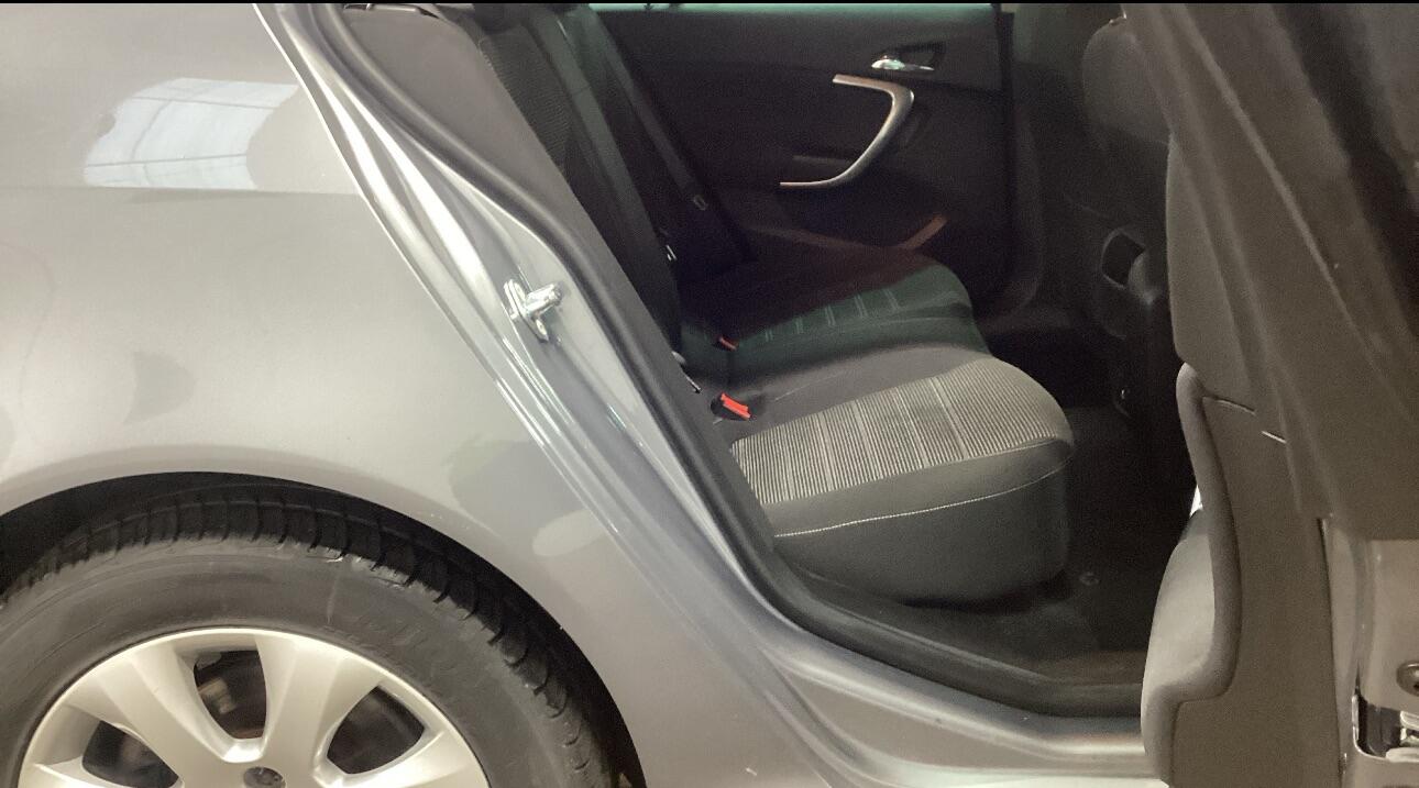 Used Vauxhall Insignia 2016 for sale - 77255310: Photo 9