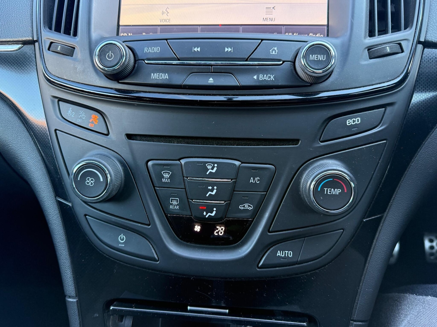 Used Vauxhall Insignia 2013 for sale - 76996275: Photo 24