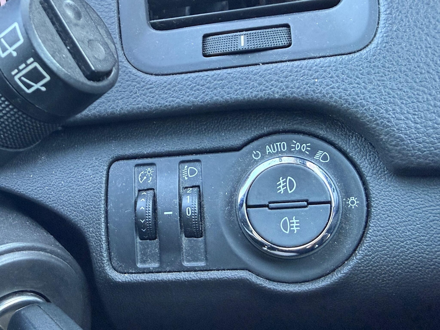 Used Vauxhall Insignia 2013 for sale - 76996275: Photo 25