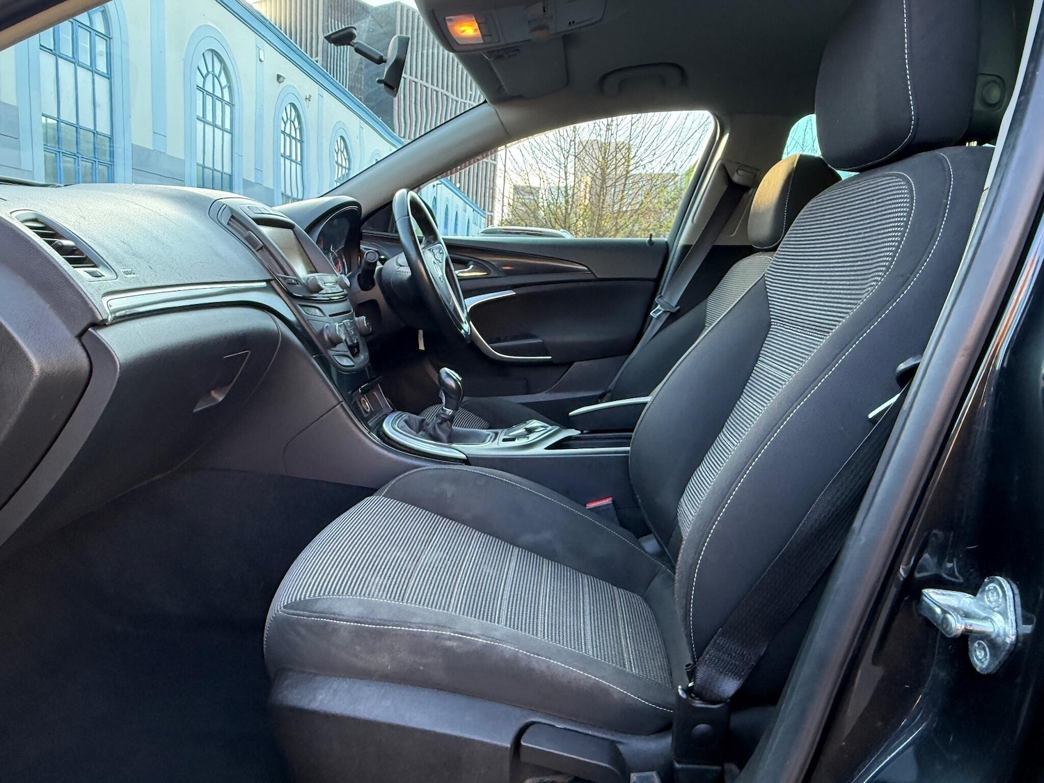 Used Vauxhall Insignia 2013 for sale - 76996275: Photo 9