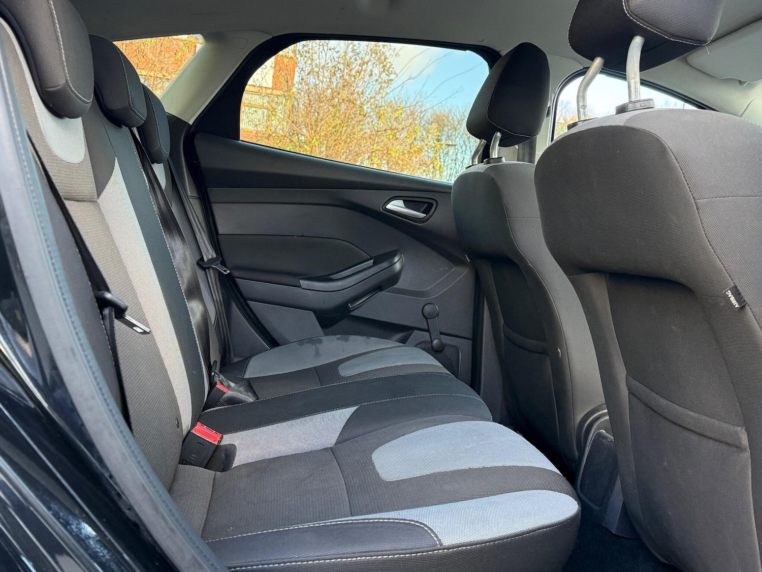 Used Ford Focus 2013 for sale - 76671361: Photo 19