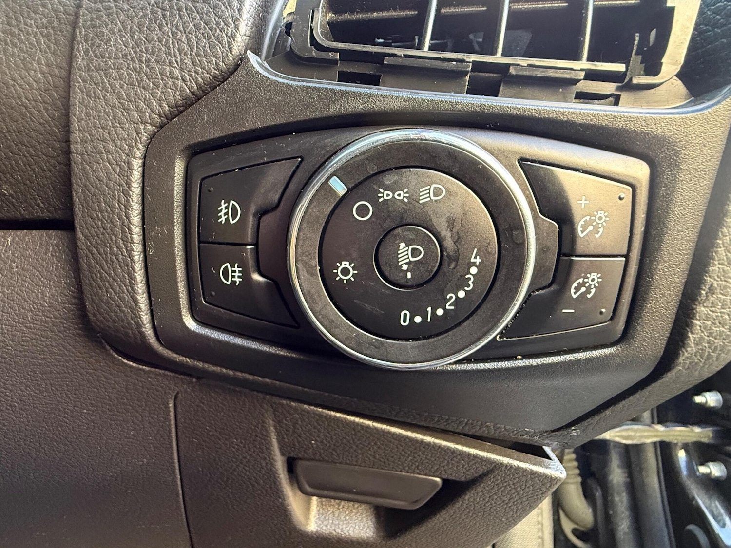 Used Ford Focus 2013 for sale - 76671361: Photo 25