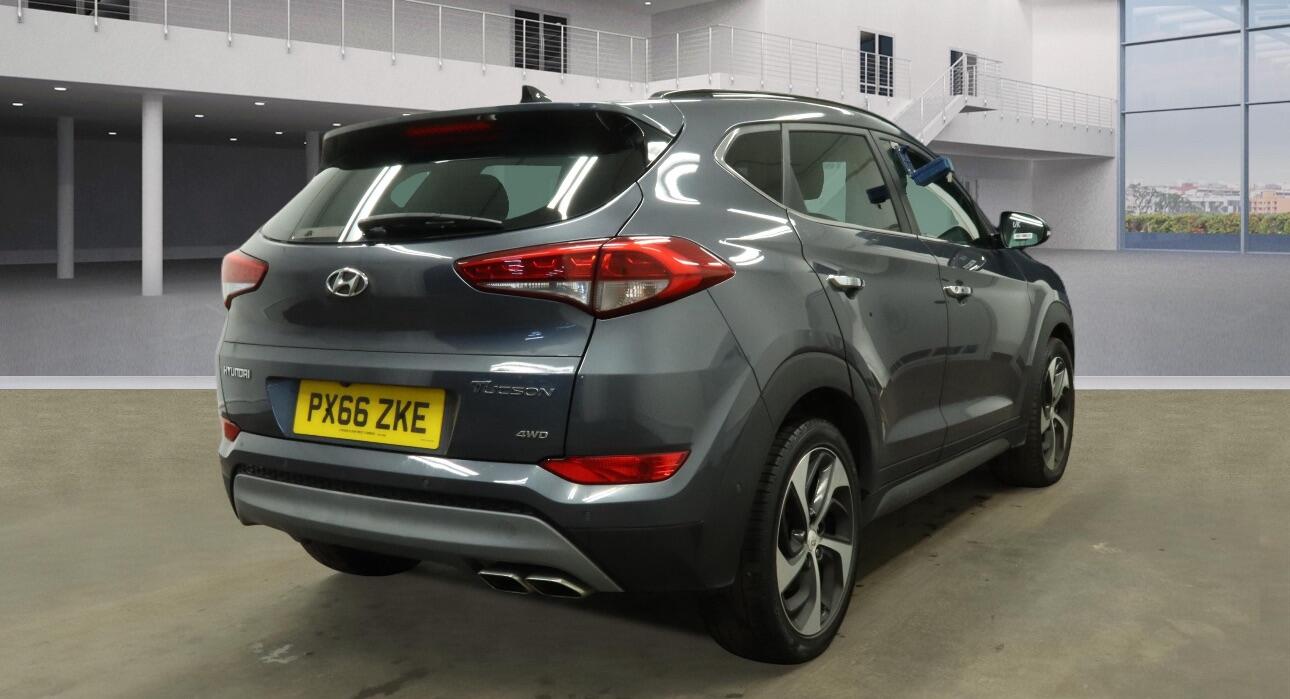 Used Hyundai TUCSON 2016 for sale - 76964947: Photo 4