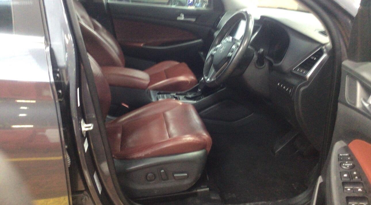 Used Hyundai TUCSON 2016 for sale - 76964947: Photo 8