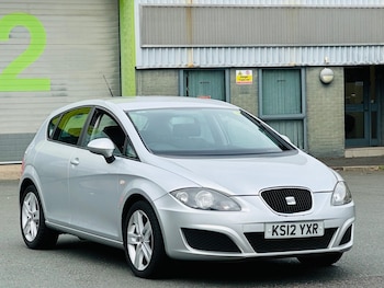 SEAT - Leon