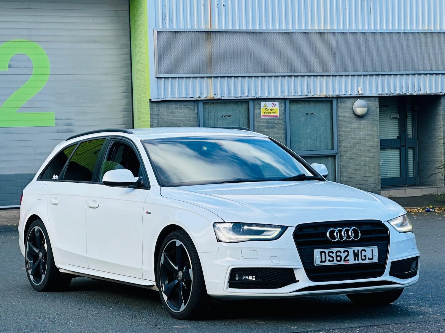 Used Audi A4 Avant 2013 for sale - 76440623: Photo 1