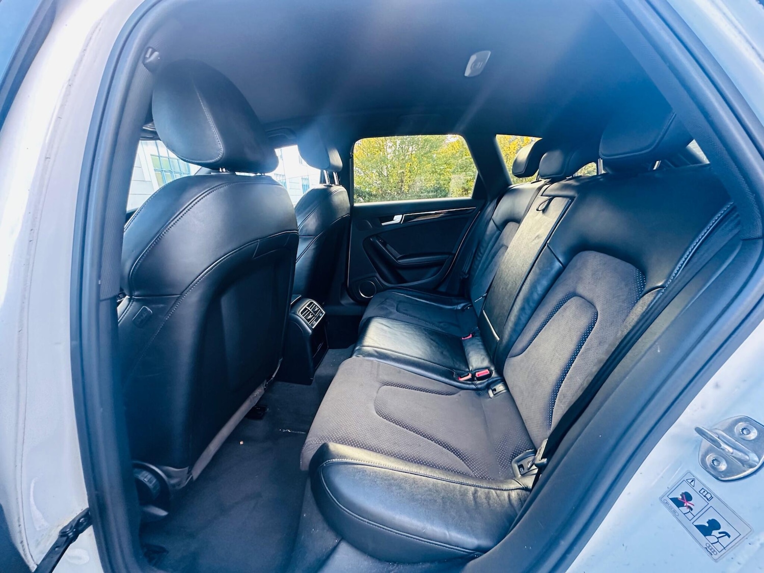 Used Audi A4 Avant 2013 for sale - 76440623: Photo 12