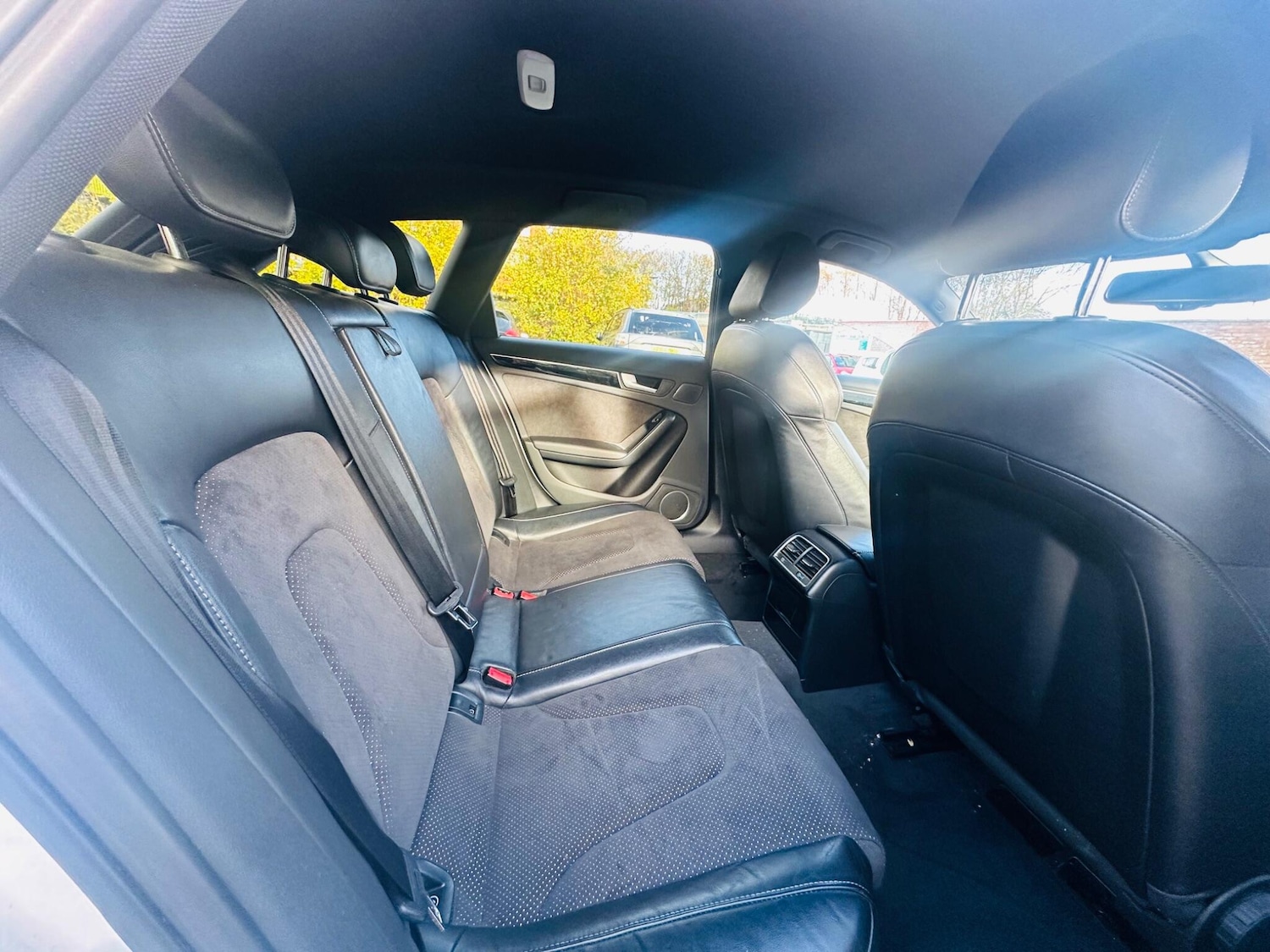 Used Audi A4 Avant 2013 for sale - 76440623: Photo 17