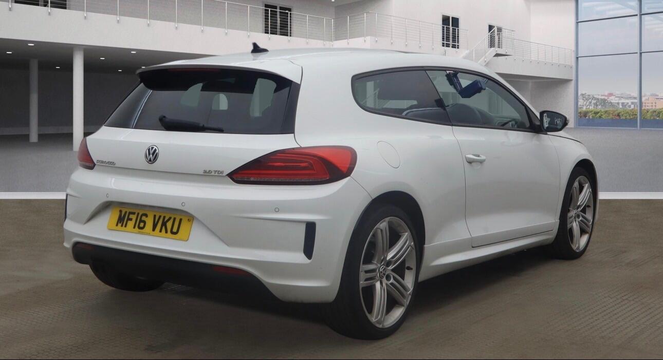 Used Volkswagen Scirocco 2016 for sale - 77940407: Photo 4