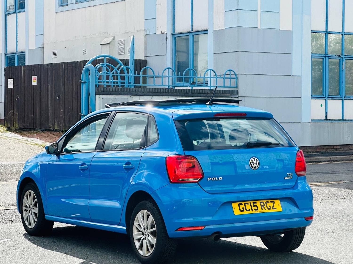 Used Volkswagen Polo 2015 for sale - 78204132: Photo 11