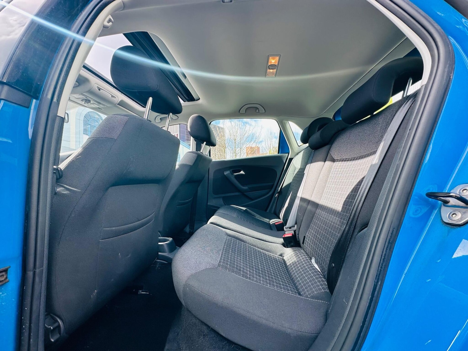 Used Volkswagen Polo 2015 for sale - 78204132: Photo 12