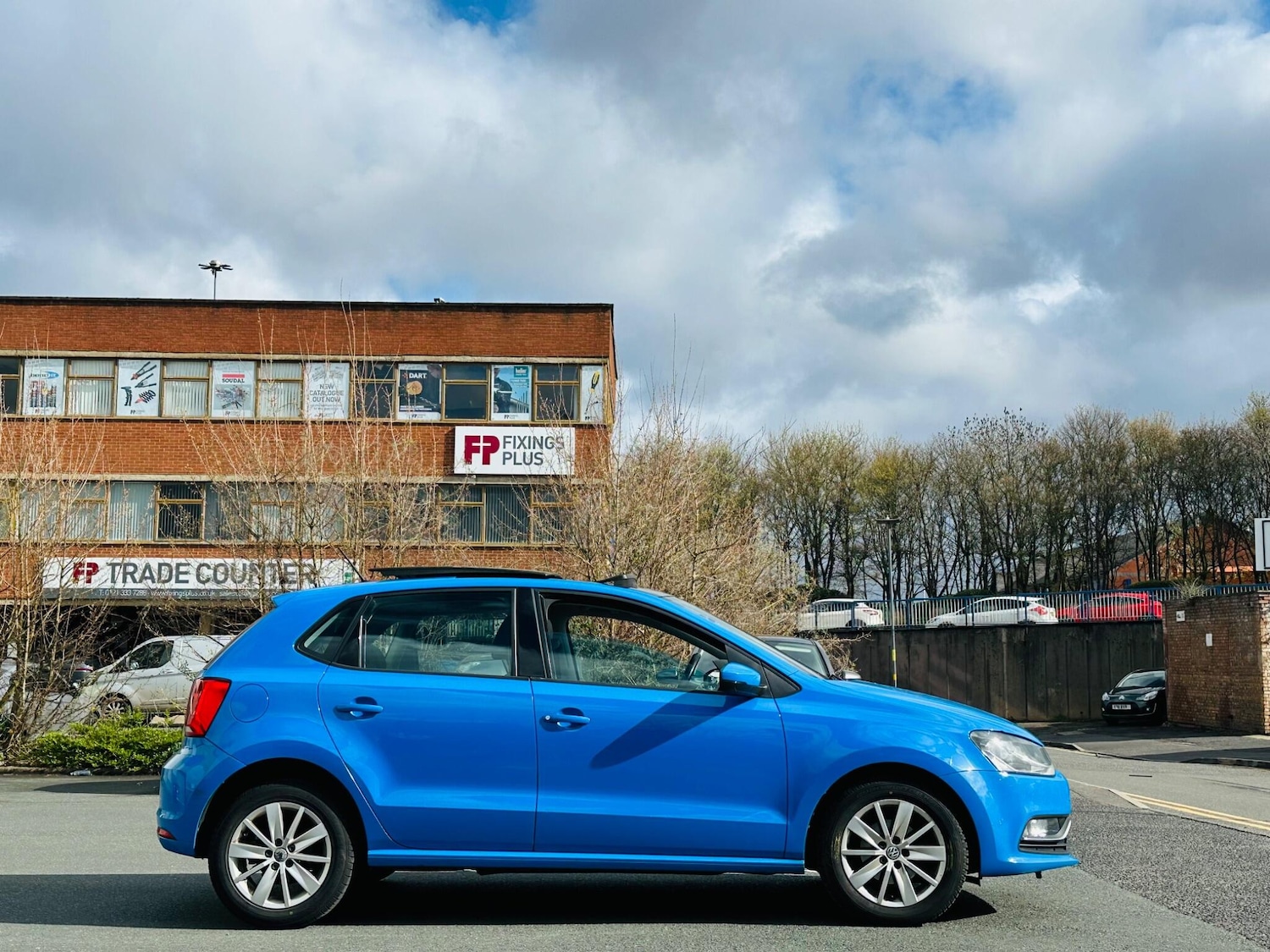 Used Volkswagen Polo 2015 for sale - 78204132: Photo 14