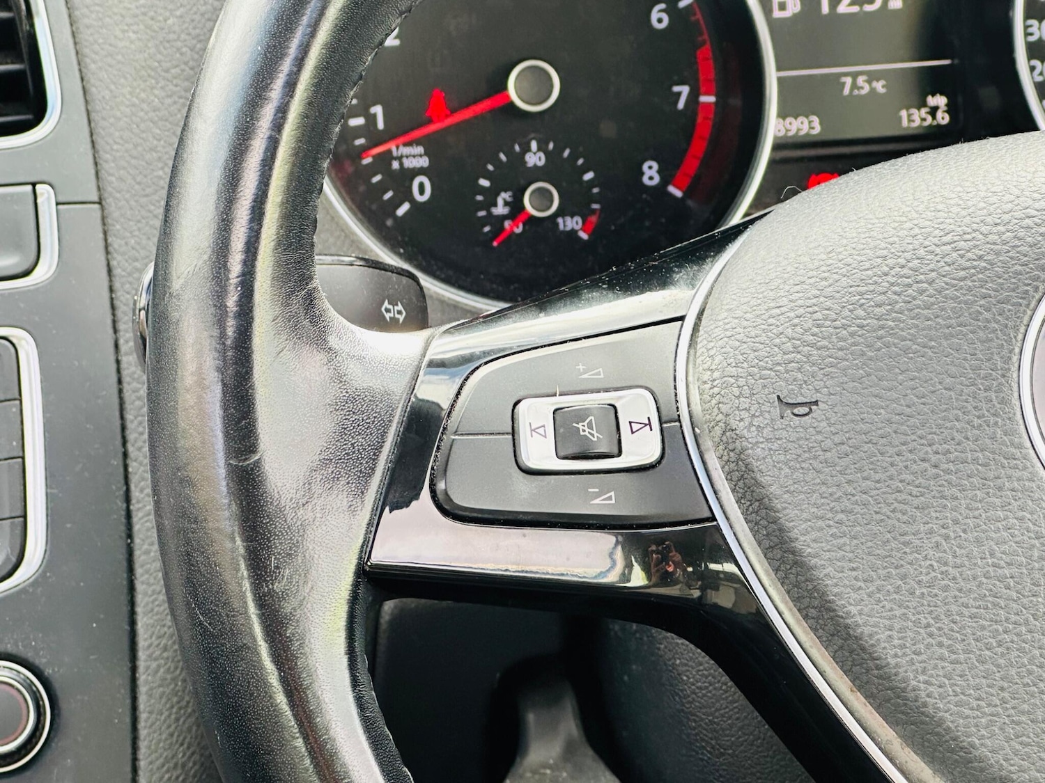 Used Volkswagen Polo 2015 for sale - 78204132: Photo 20