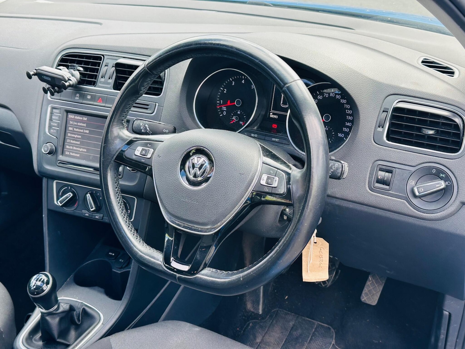 Used Volkswagen Polo 2015 for sale - 78204132: Photo 24