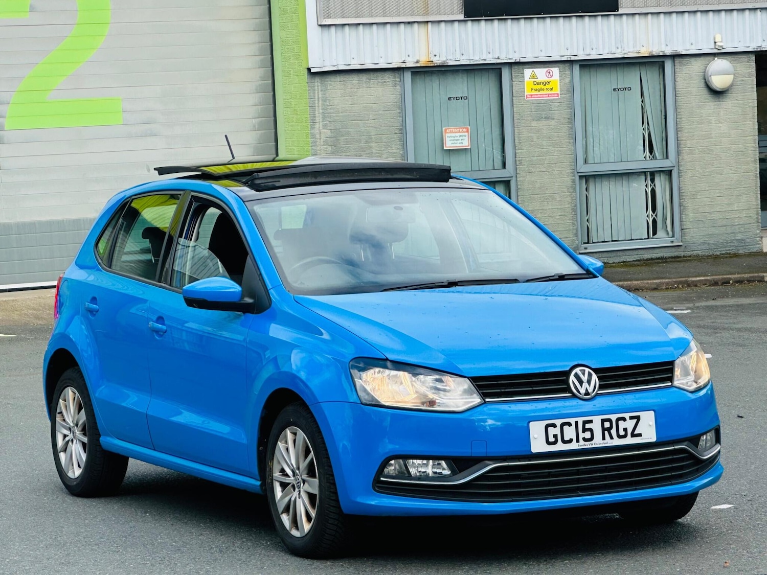 Used Volkswagen Polo 2015 for sale - 78204132: Photo 6