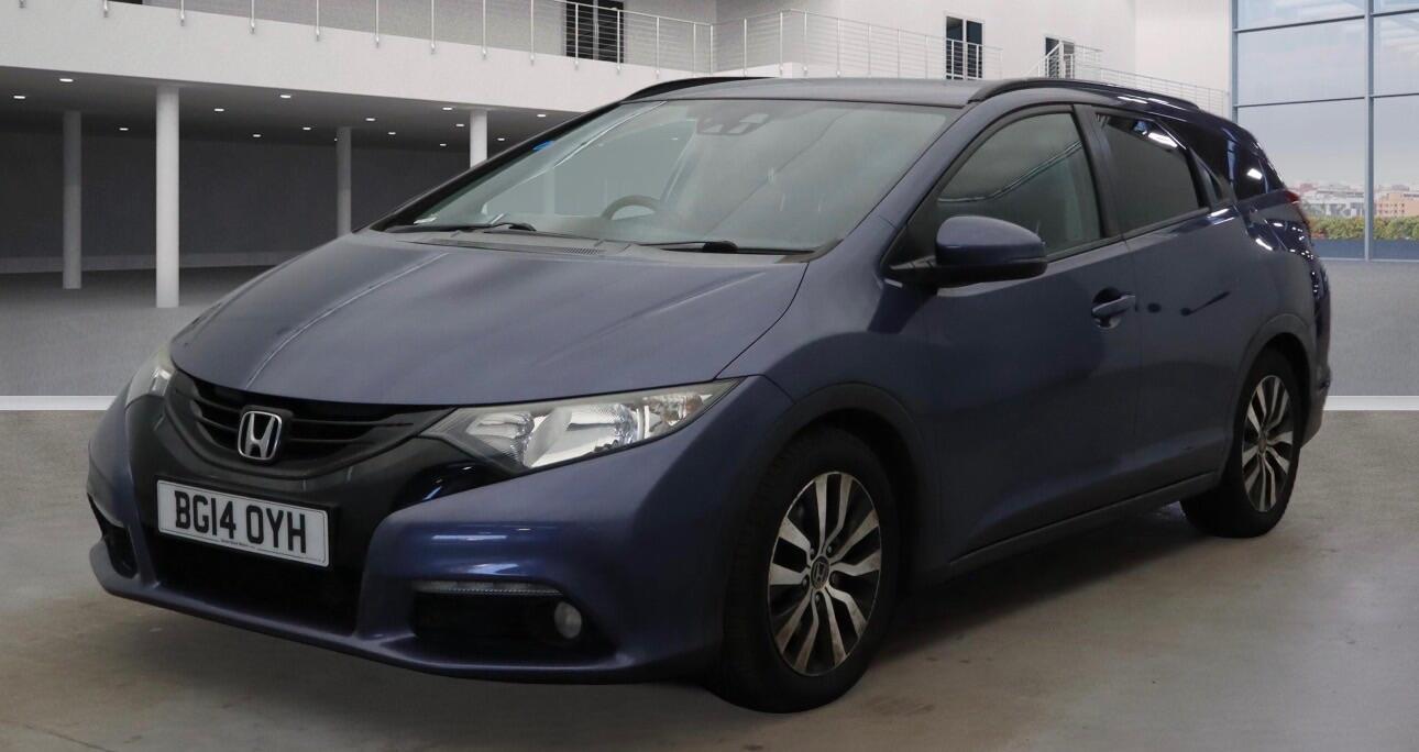 Used Honda Civic 2014 for sale - 77982328: Photo 2