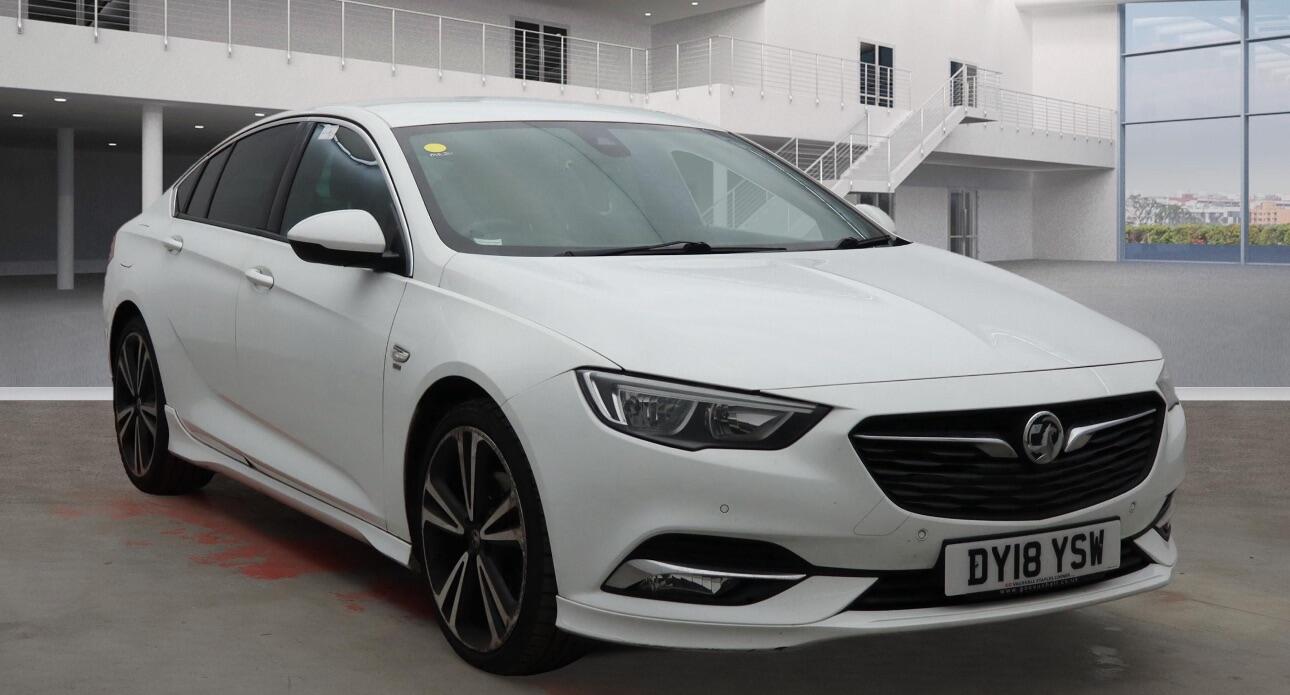 Used Vauxhall Insignia 2018 for sale - 76441083: Photo 1
