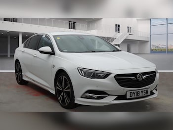 Used Vauxhall Insignia 2018 for sale - 76441083: Photo