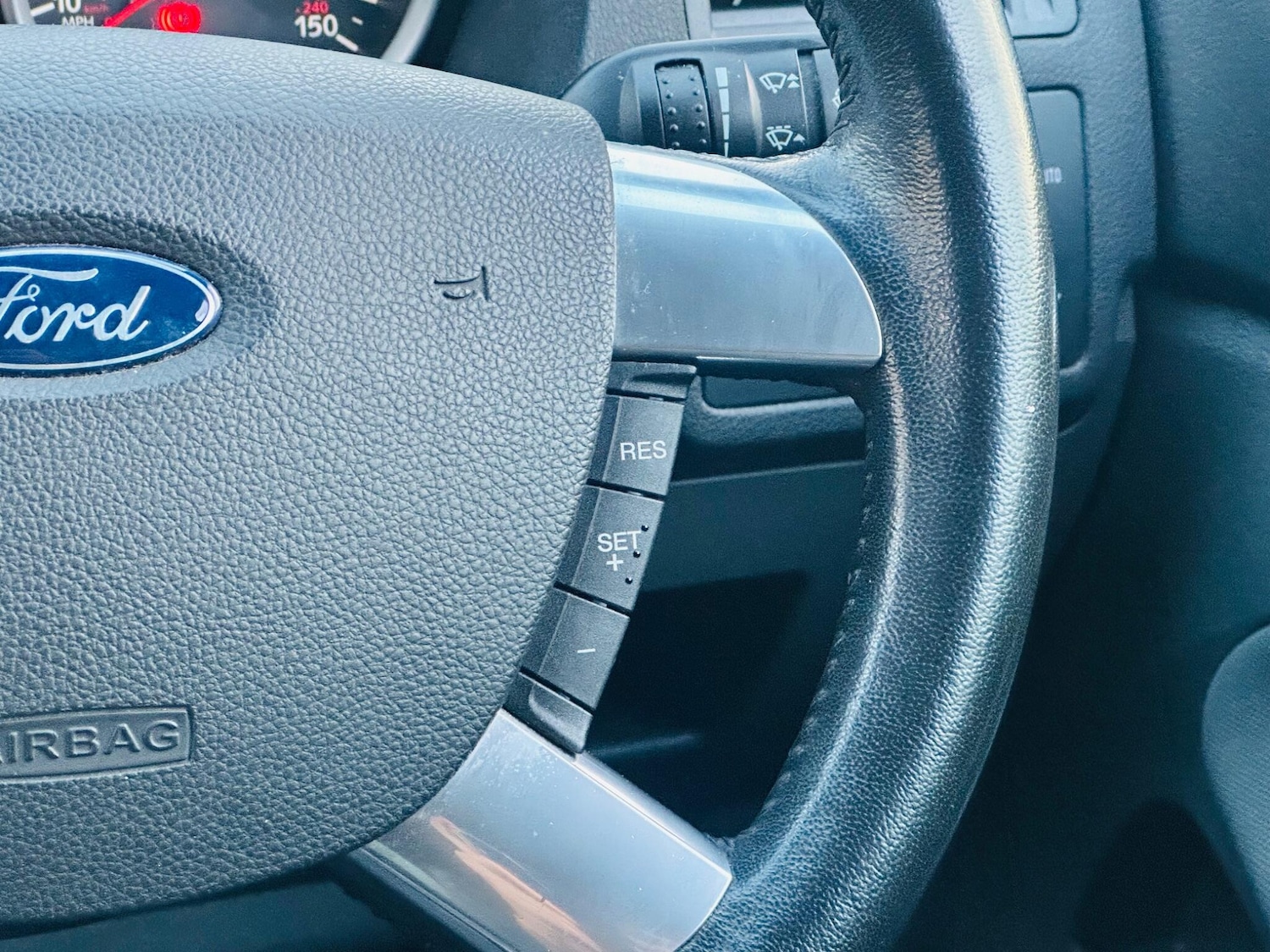 Used Ford Kuga 2012 for sale - 77396381: Photo 24