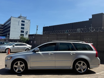 Used Volvo V50 2009 for sale - 78689529: Photo