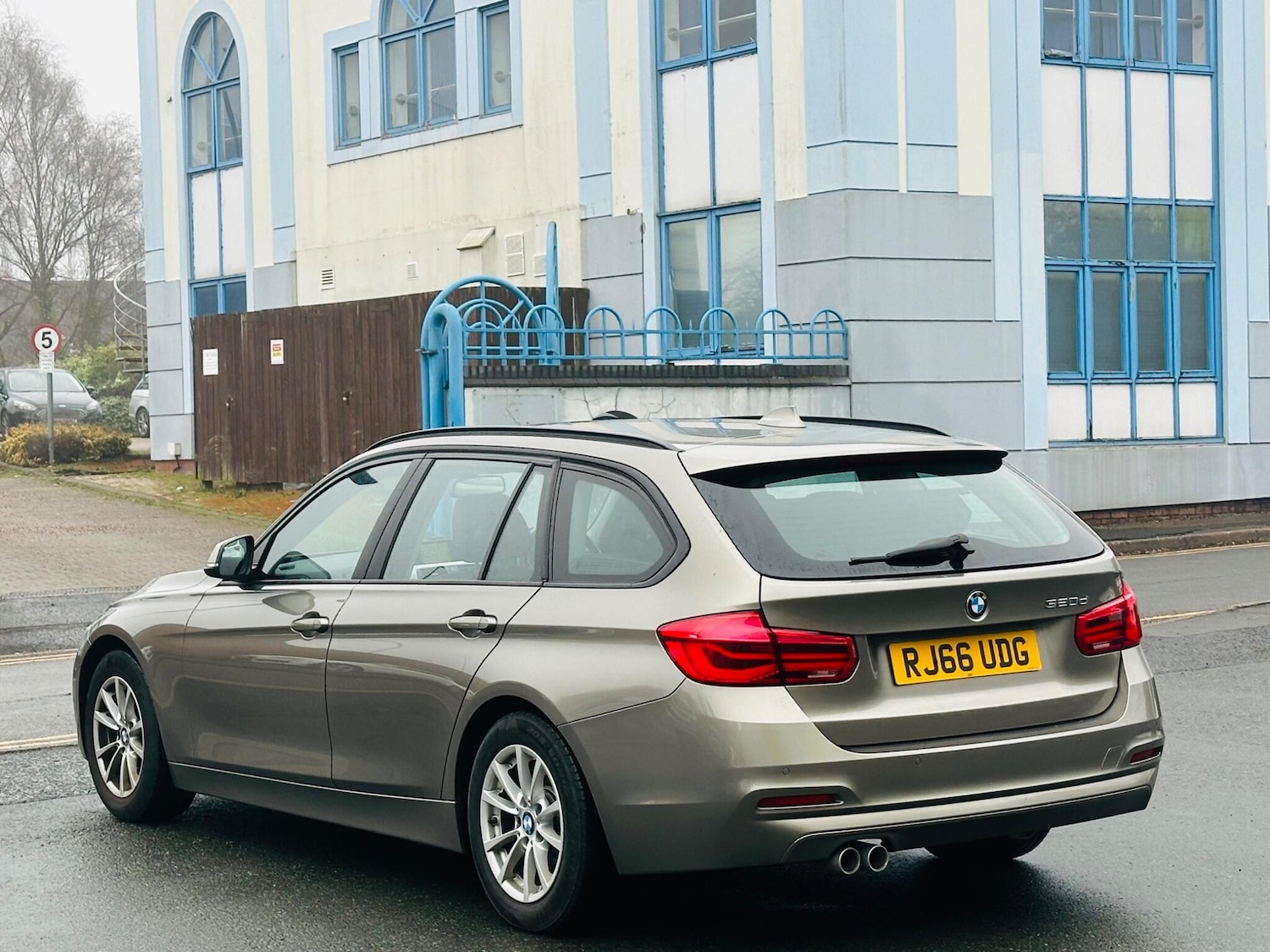 Used BMW 3 Series 2016 for sale - 77130890: Photo 13