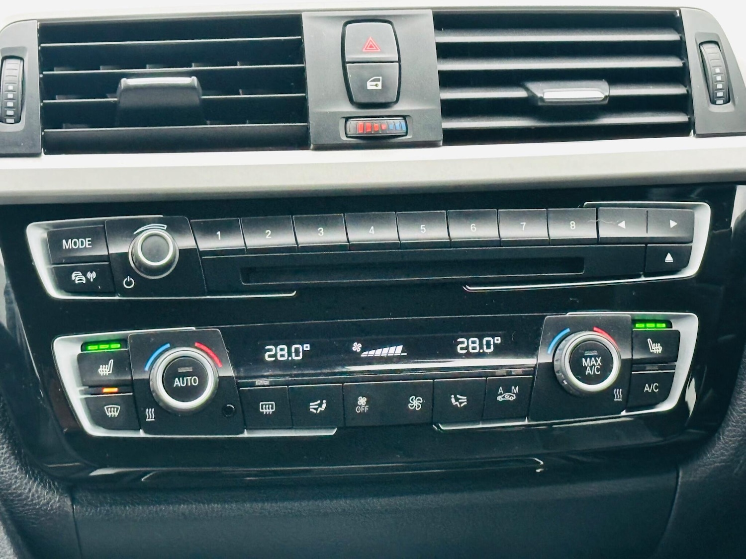 Used BMW 3 Series 2016 for sale - 77130890: Photo 21