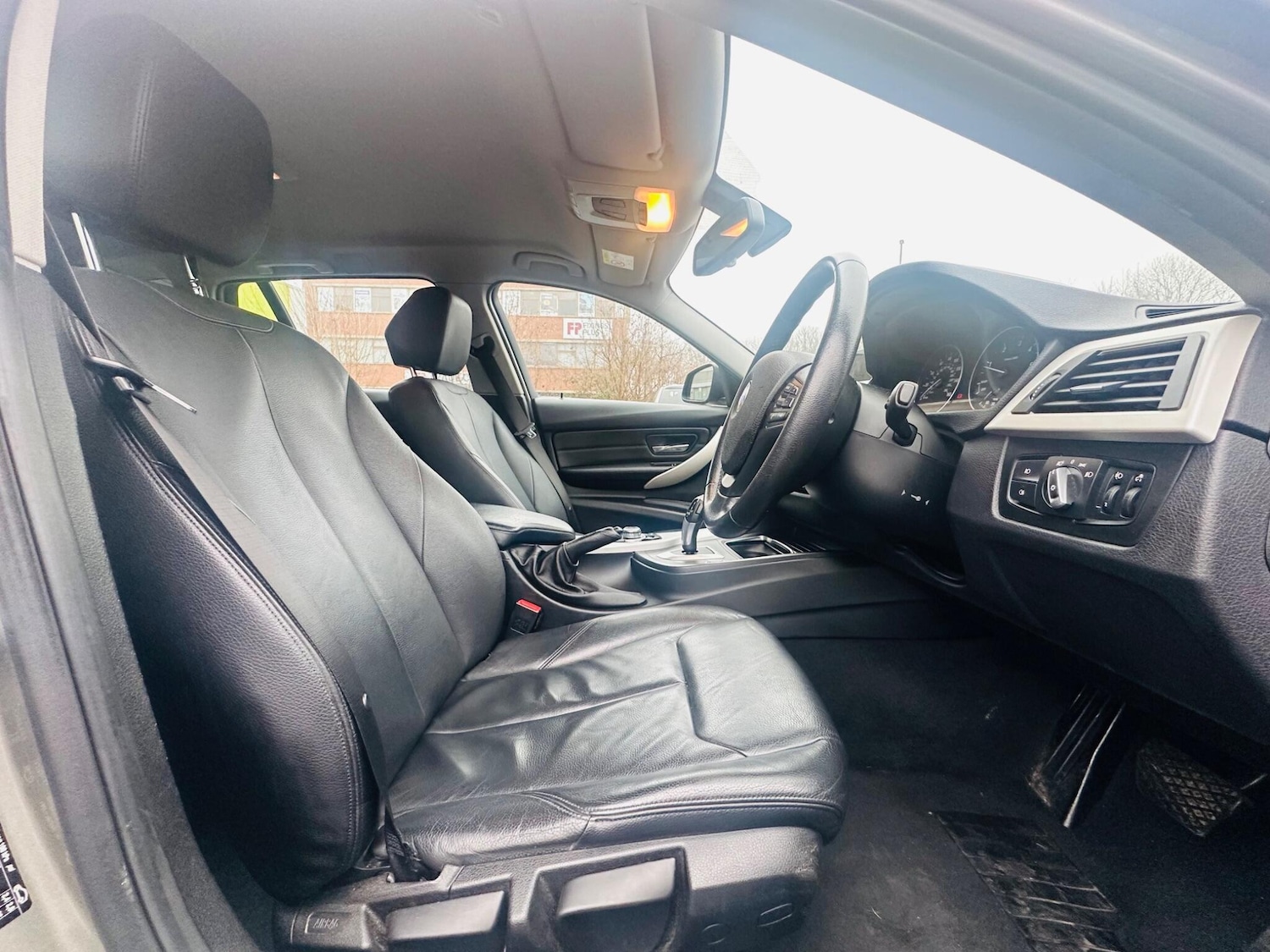 Used BMW 3 Series 2016 for sale - 77130890: Photo 28