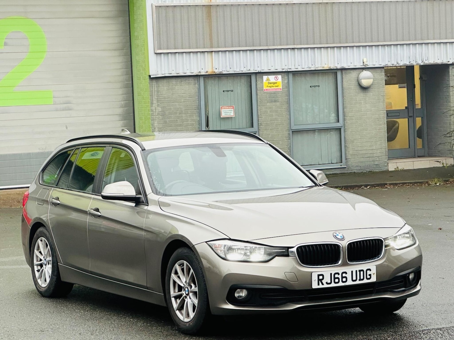 Used BMW 3 Series 2016 for sale - 77130890: Photo 6