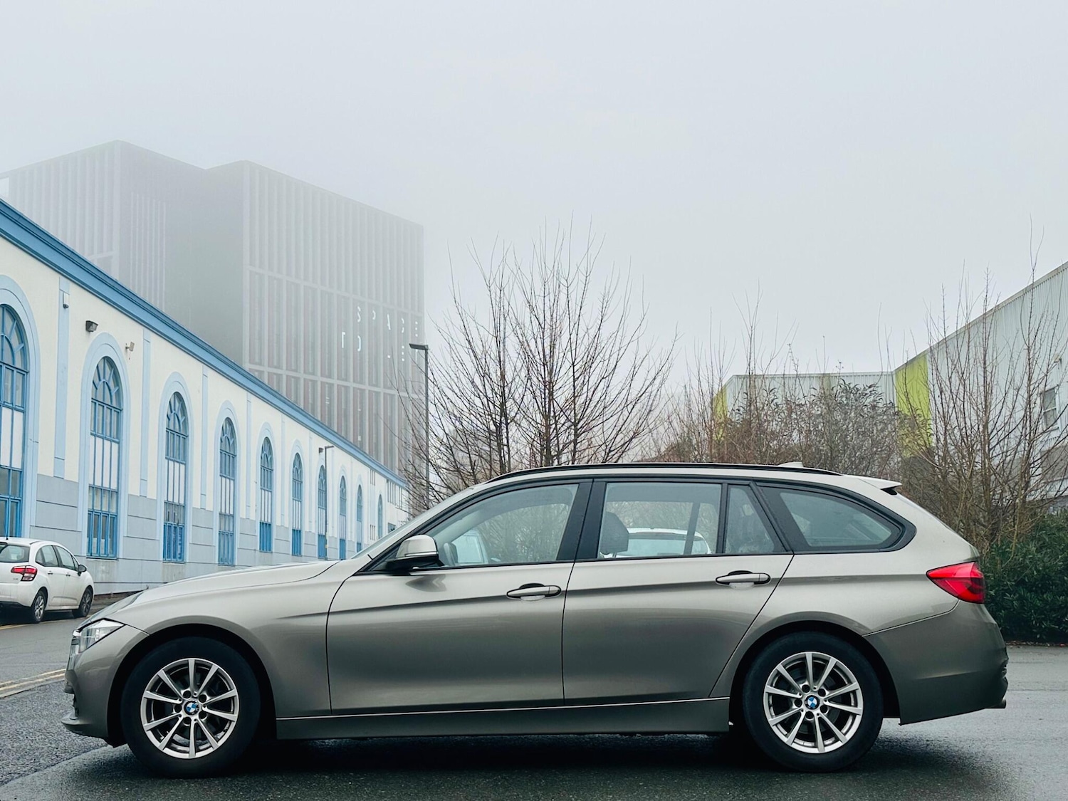 Used BMW 3 Series 2016 for sale - 77130890: Photo 8