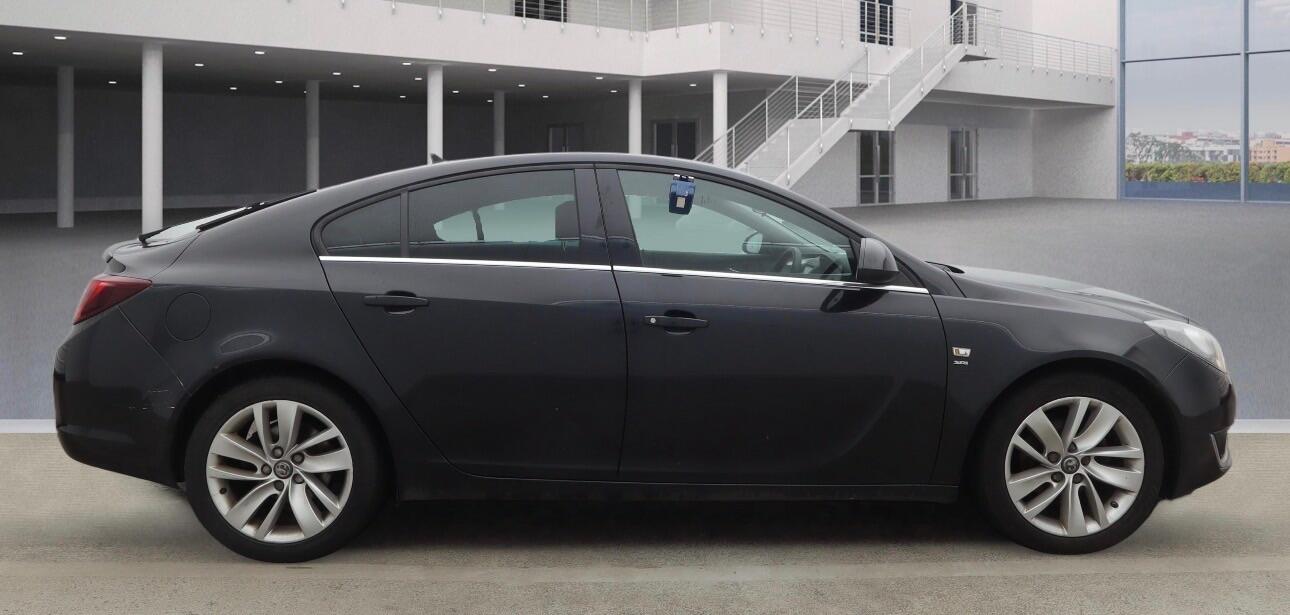 Used Vauxhall Insignia 2016 for sale - 77969858: Photo 3