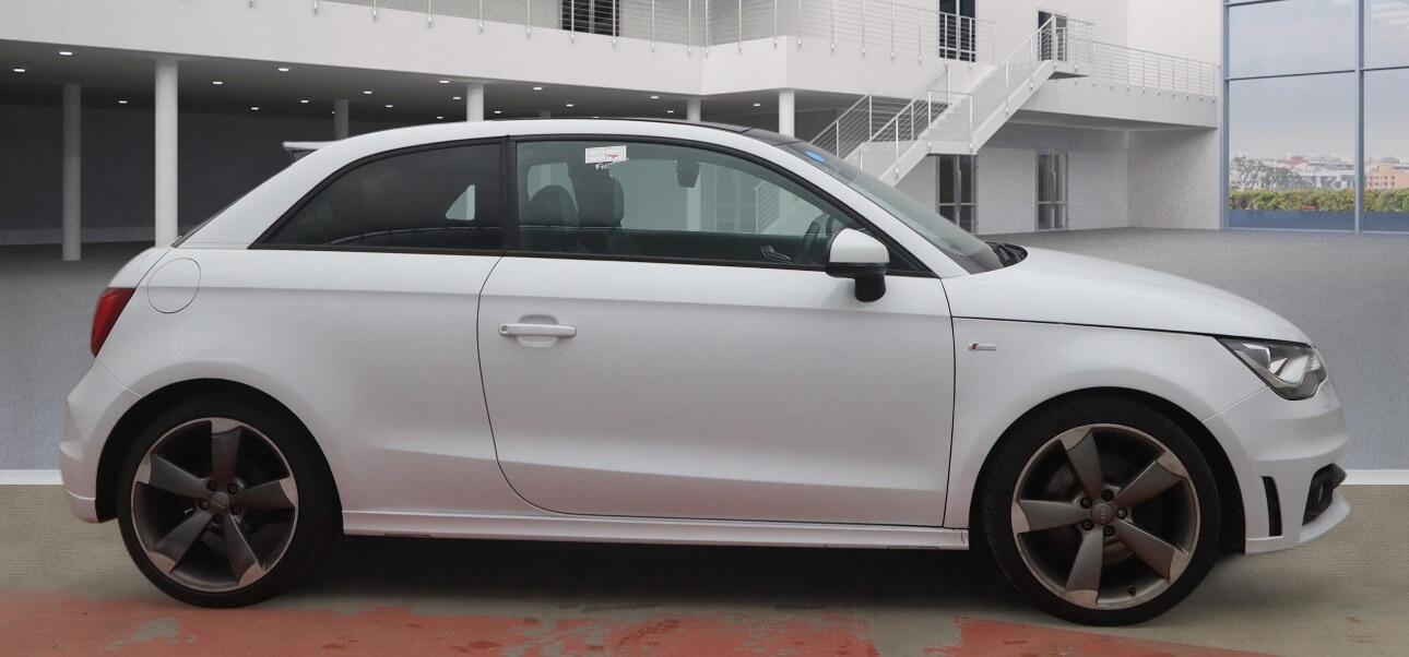 Used Audi A1 2014 for sale - 77029028: Photo 3