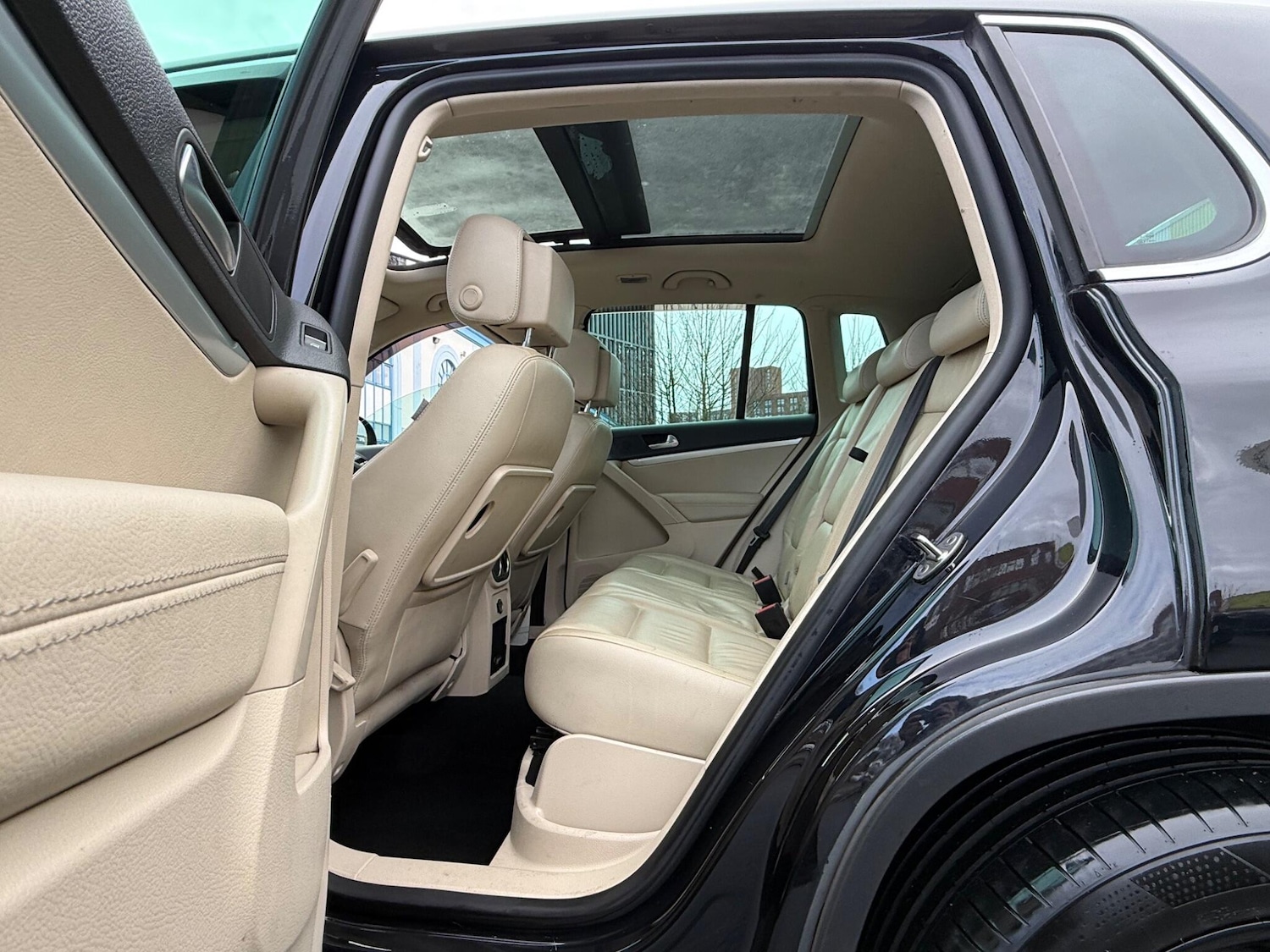 Used Volkswagen Tiguan 2012 for sale - 77386703: Photo 9