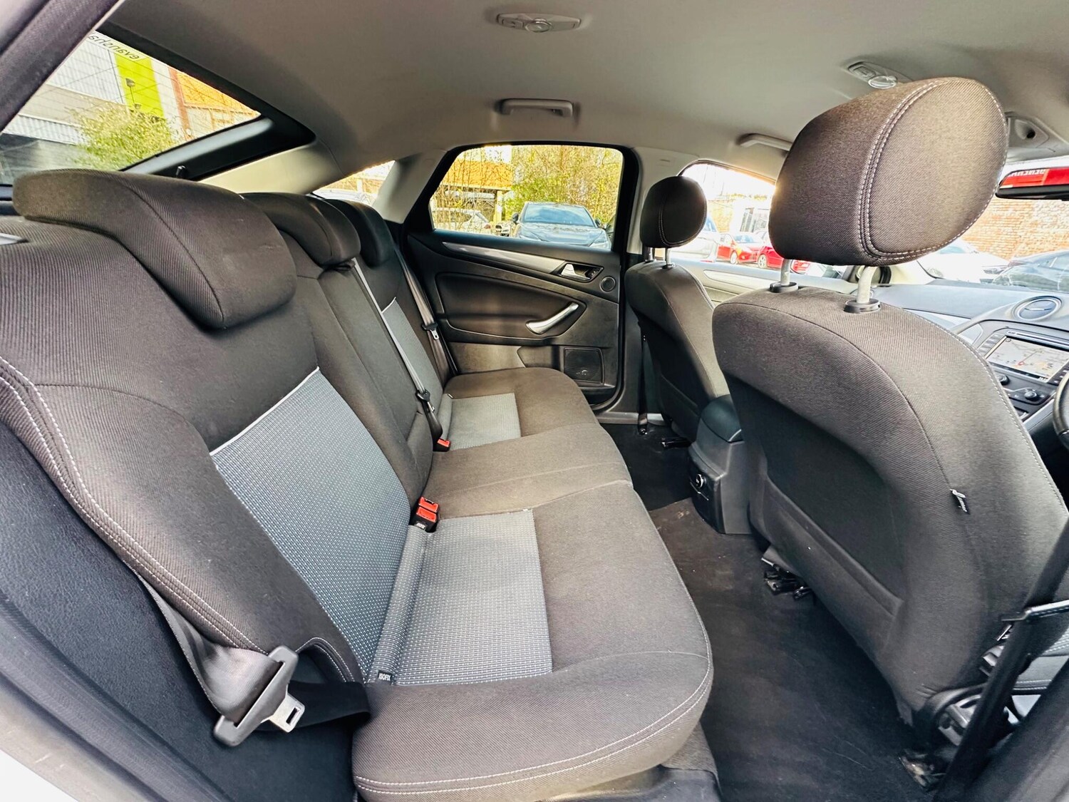 Used Ford Mondeo 2012 for sale - 76634150: Photo 19