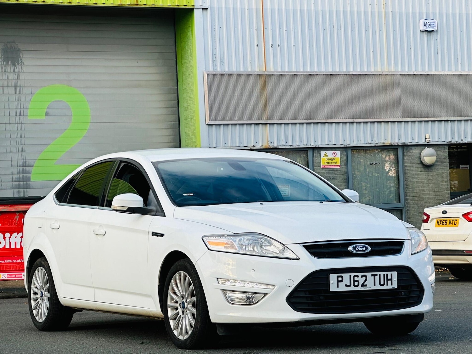 Used Ford Mondeo 2012 for sale - 76634150: Photo 2