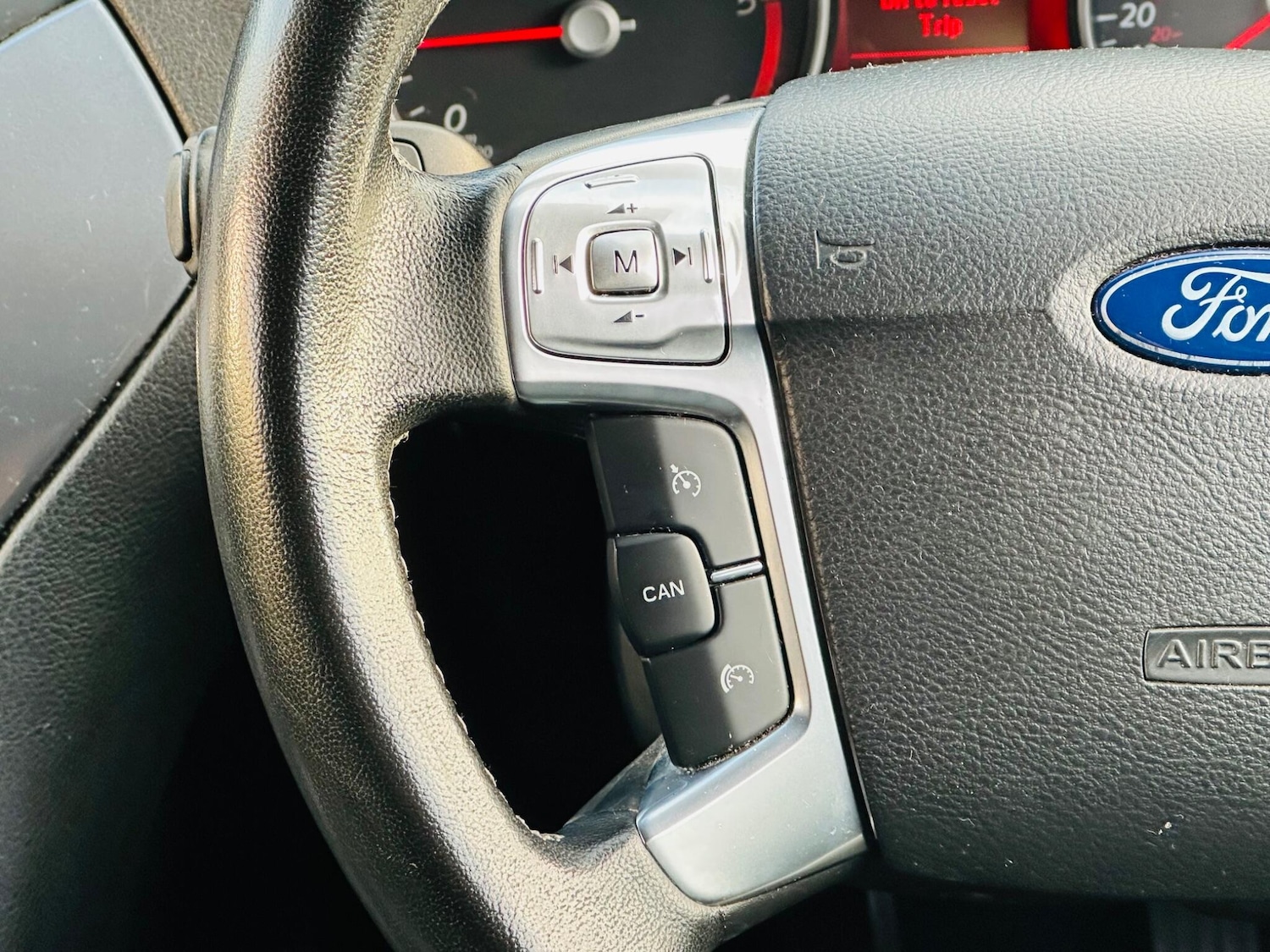 Used Ford Mondeo 2012 for sale - 76634150: Photo 20