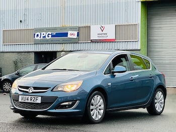 Used Vauxhall Astra 2014 for sale - 77190843: Photo