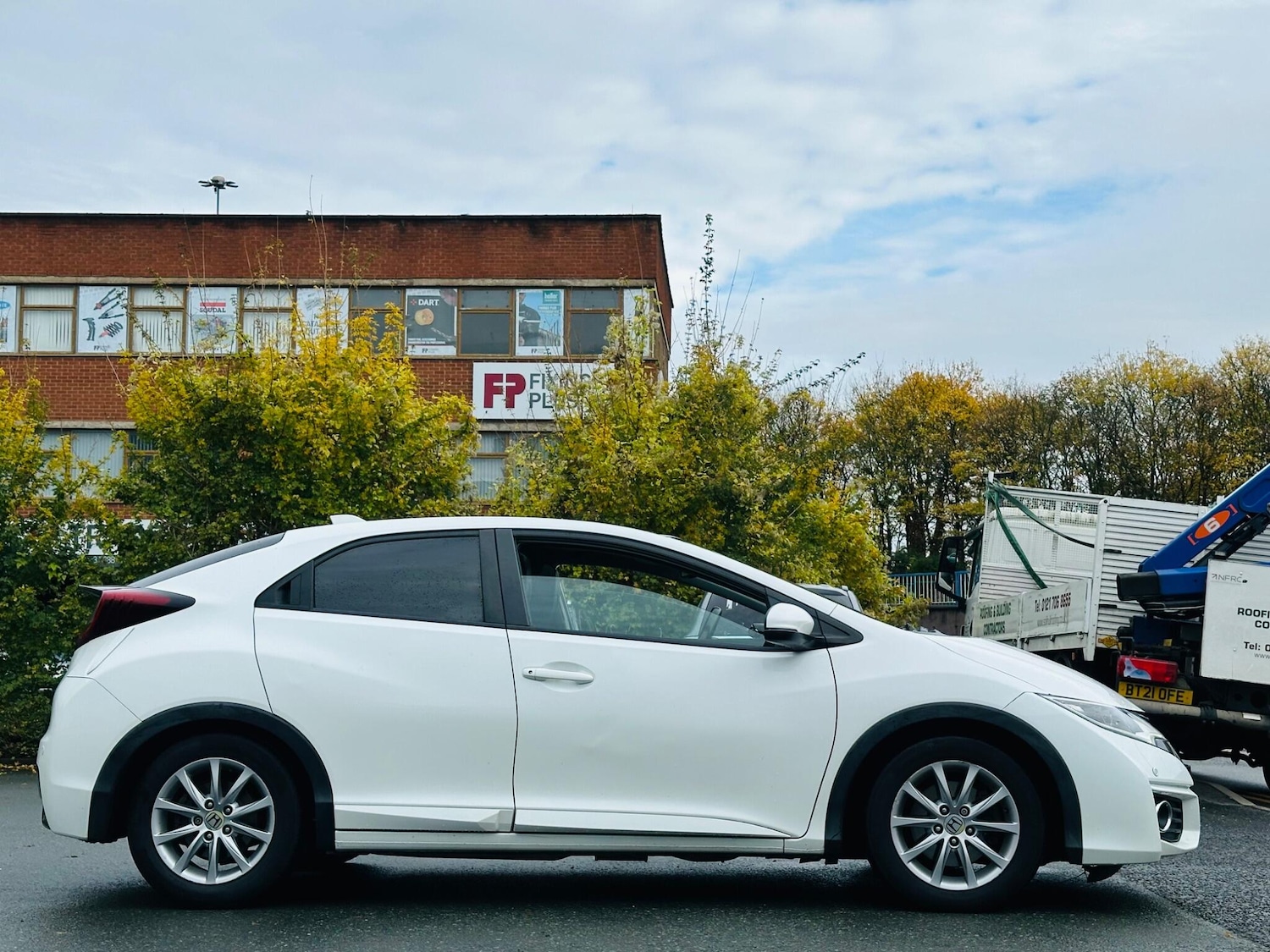 Used Honda Civic for sale - 76995402: Photo 16