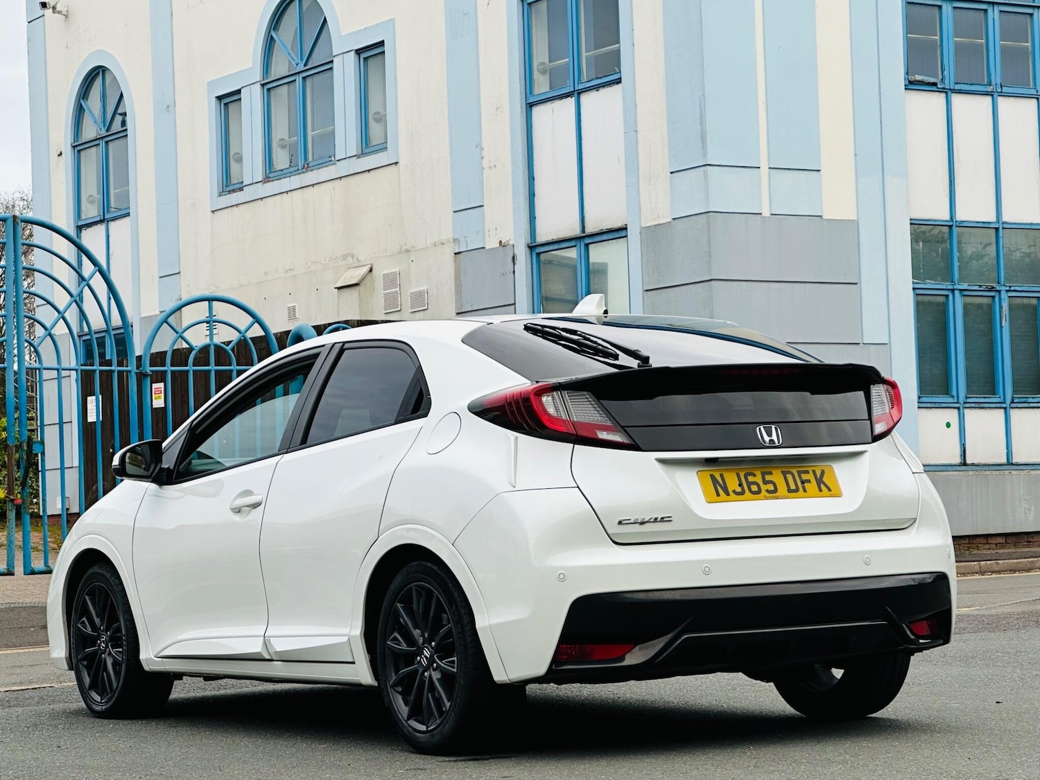 Used Honda Civic 2015 for sale - 78116095: Photo 15