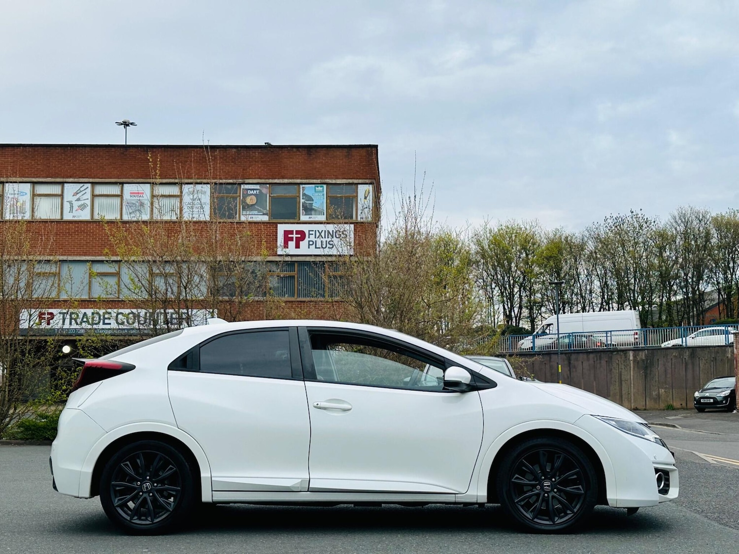 Used Honda Civic 2015 for sale - 78116095: Photo 17