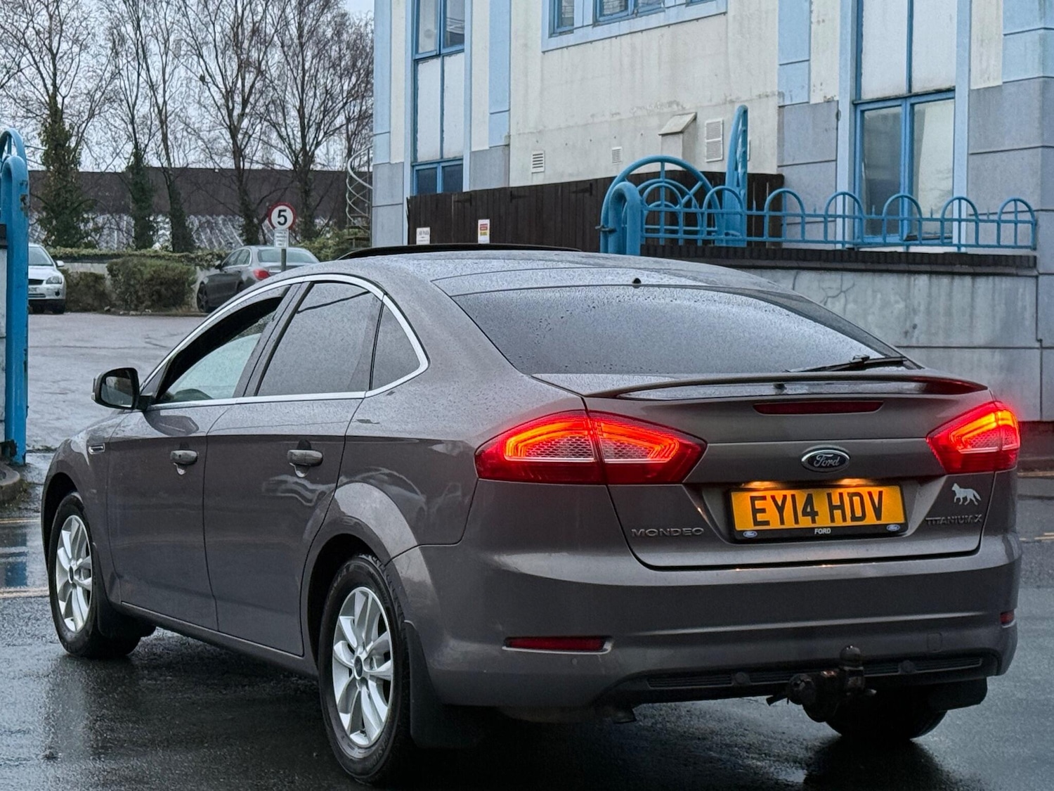 Used Ford Mondeo 2014 for sale - 76952489: Photo 12