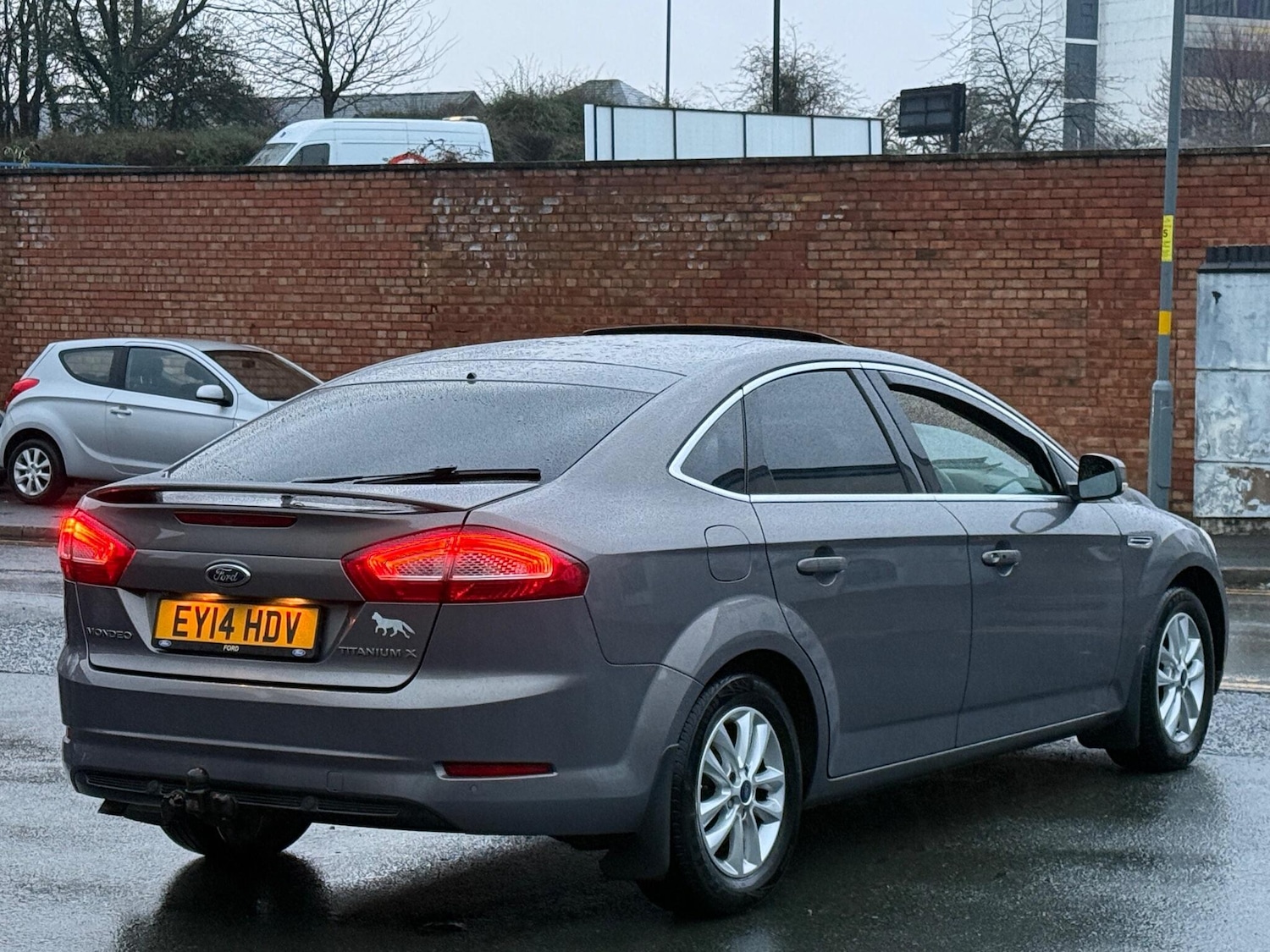 Used Ford Mondeo 2014 for sale - 76952489: Photo 14