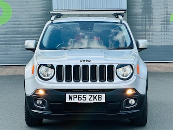 Used Jeep Renegade 2015 for sale - 75563404: Photo