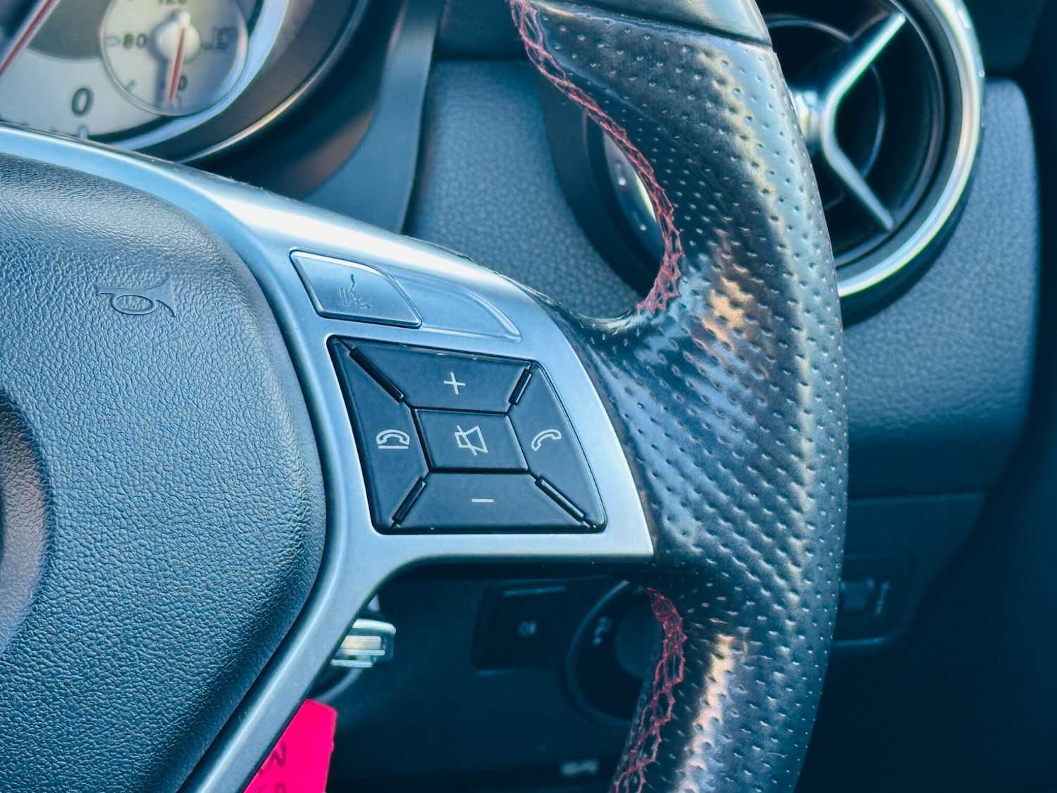 Used Mercedes-Benz GLA 2014 for sale - 77050237: Photo 25