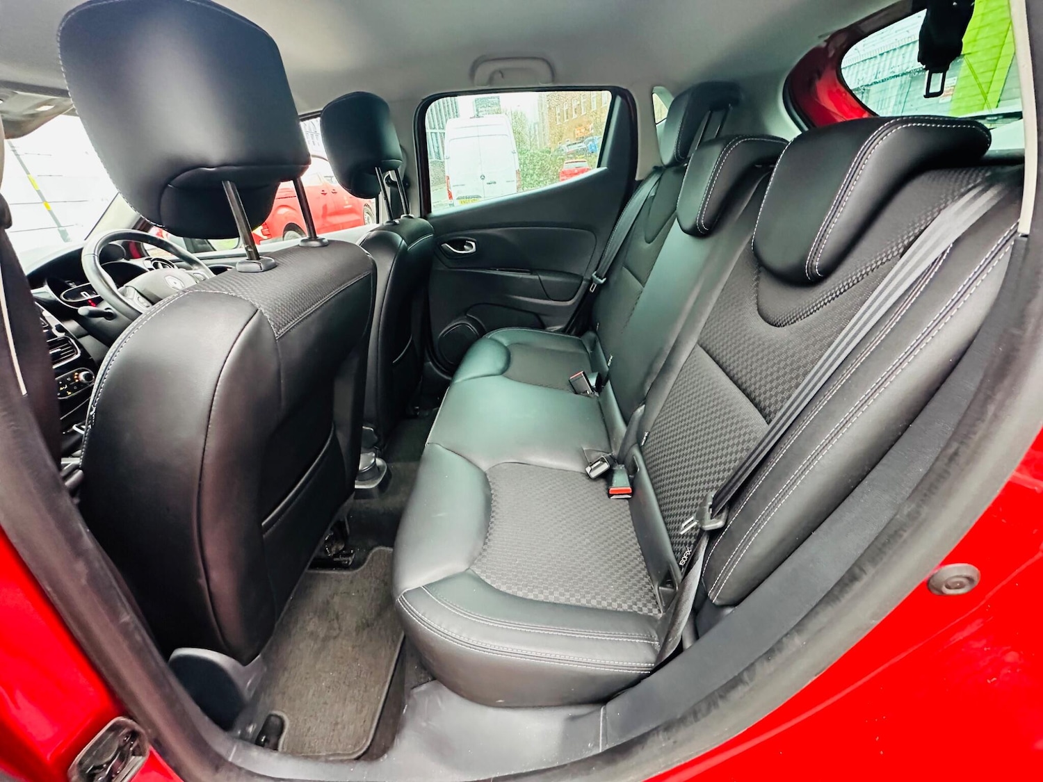 Used Renault Clio 2019 for sale - 77143761: Photo 11